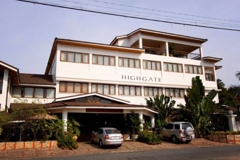 Highgate Hotel Accra Exteriör bild